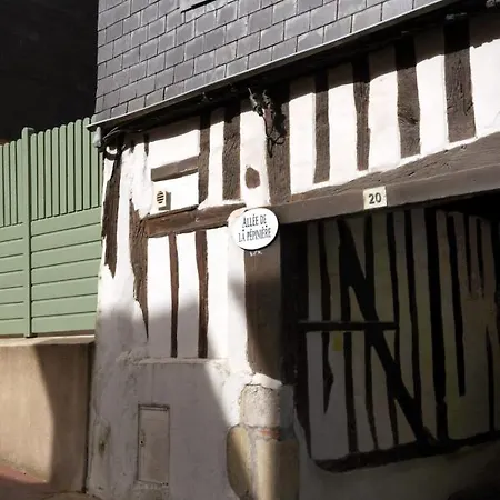 Ulysse - Charming Fisherman's House - Private Garage ! Honfleur